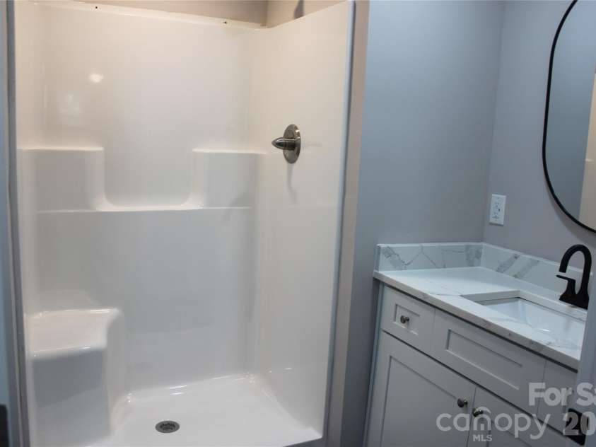 194 Crescent Drive, Forest City, NC 28043.  MLS# CAR4434498, YatesRealty ID 57174. 
