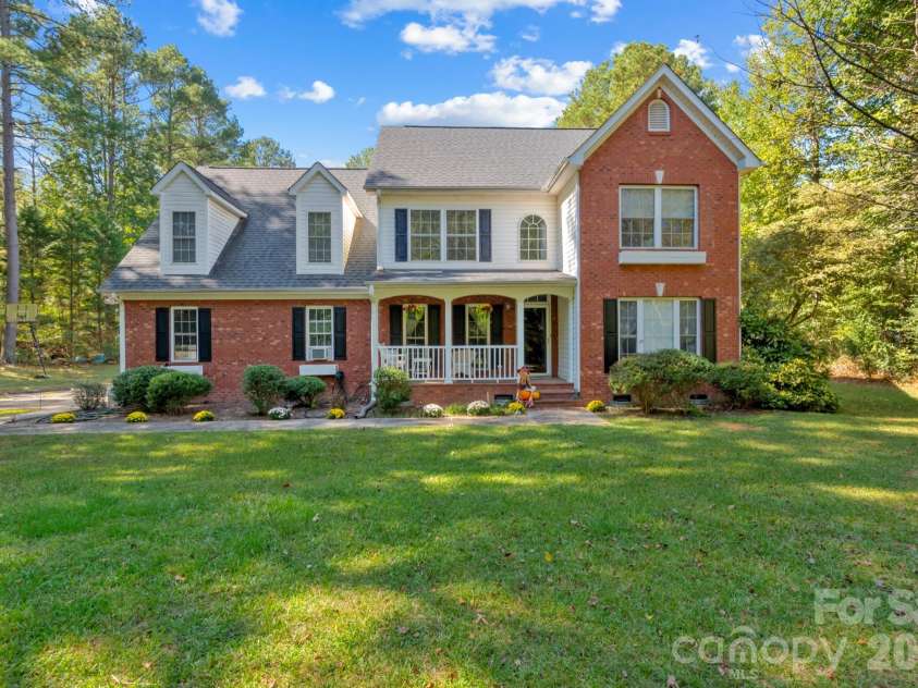1172 Deer Run Road, Chester, SC 29706.  MLS# CAR4434930, YatesRealty ID 57175. 