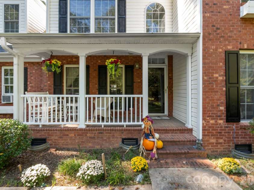 1172 Deer Run Road, Chester, SC 29706.  MLS# CAR4434930, YatesRealty ID 57175. 