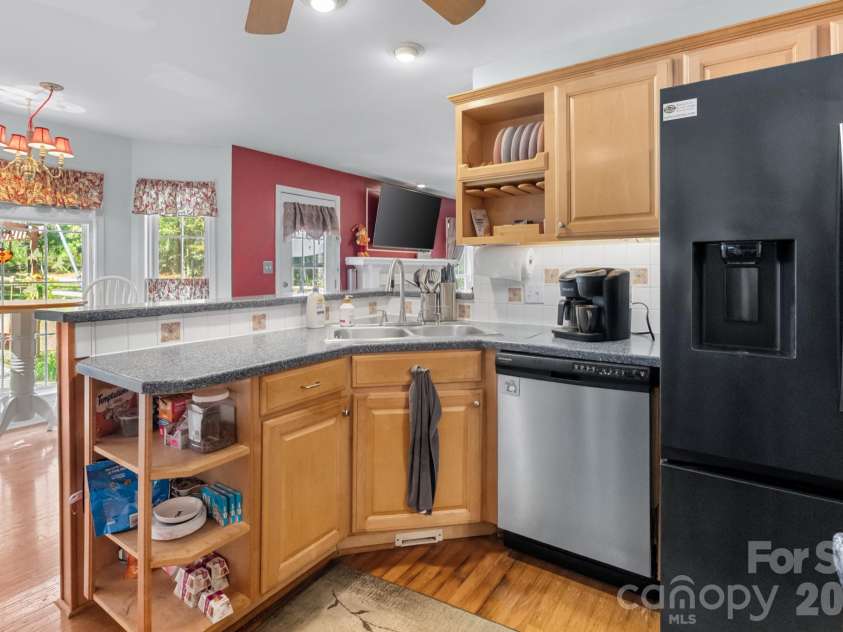1172 Deer Run Road, Chester, SC 29706.  MLS# CAR4434930, YatesRealty ID 57175. 