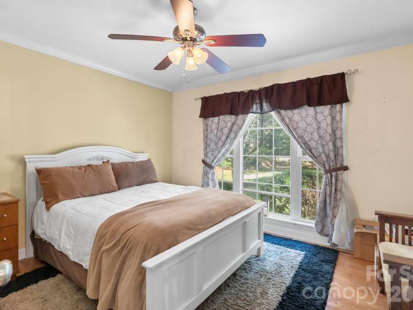 1172 Deer Run Road, Chester, SC 29706.  MLS# CAR4434930, YatesRealty ID 57175. 