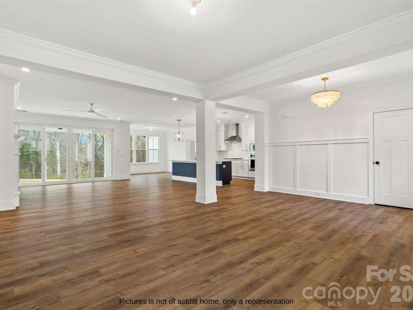 104 Hickory Hill Road, Mooresville, NC 28117.  MLS# CAR4434468, YatesRealty ID 57178. 
