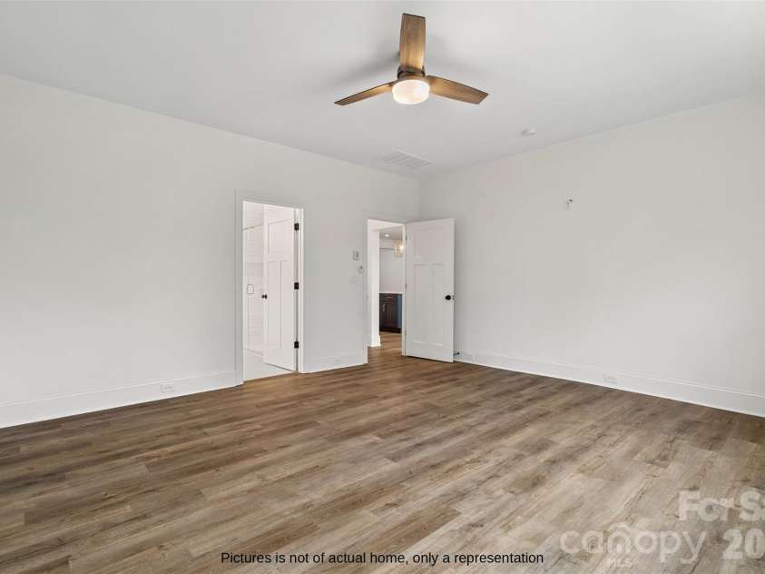 104 Hickory Hill Road, Mooresville, NC 28117.  MLS# CAR4434468, YatesRealty ID 57178. 