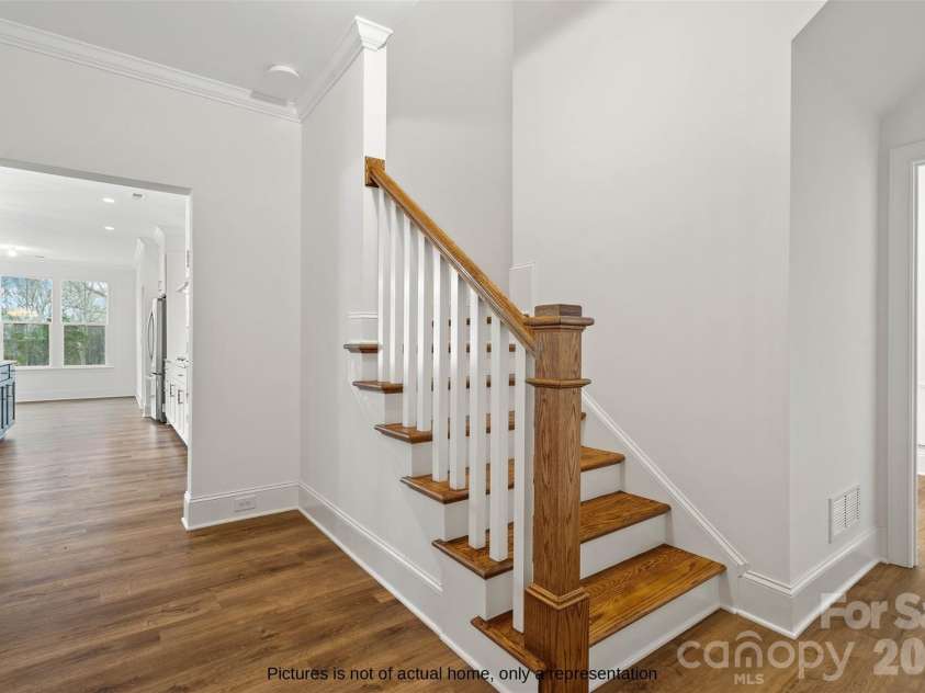 104 Hickory Hill Road, Mooresville, NC 28117.  MLS# CAR4434468, YatesRealty ID 57178. 