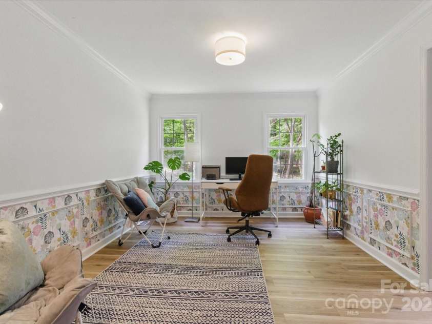 7514 Pewter Lane, Charlotte, NC 28270.  MLS# CAR4244658, YatesRealty ID 5718. The dining area can also be used as an office space, play area, art room.