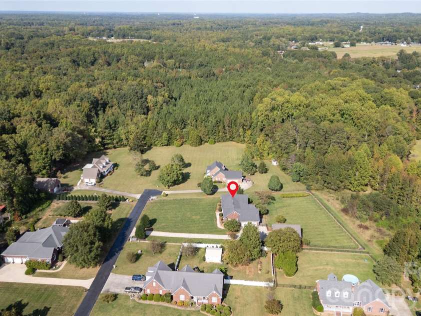 120 Burr Lane, Salisbury, NC 28146.  MLS# CAR4433340, YatesRealty ID 57184. 