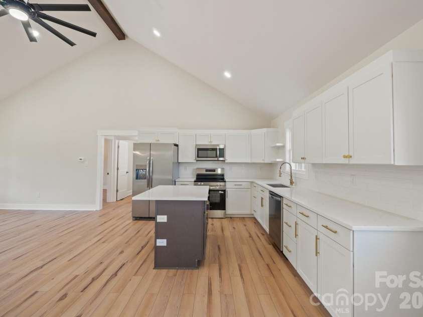 6292 Hill Gates Trail, Cherryville, NC 28021.  MLS# CAR4430993, YatesRealty ID 57185. 