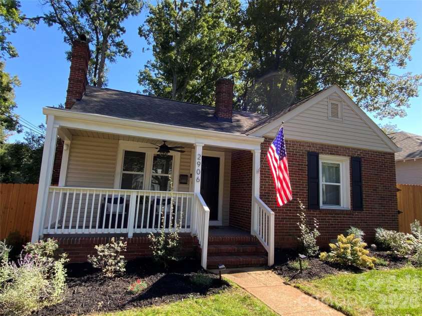 2906 Rush Avenue, Charlotte, NC 28208.  MLS# CAR4435558, YatesRealty ID 57188. 