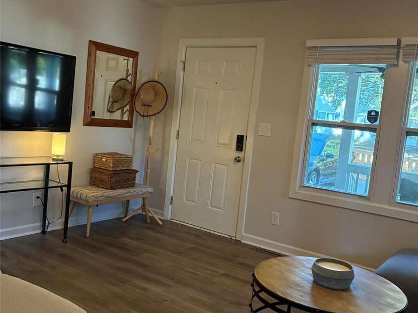 2906 Rush Avenue, Charlotte, NC 28208.  MLS# CAR4435558, YatesRealty ID 57188. 