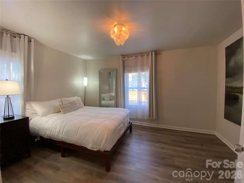 2906 Rush Avenue, Charlotte, NC 28208.  MLS# CAR4435558, YatesRealty ID 57188. 