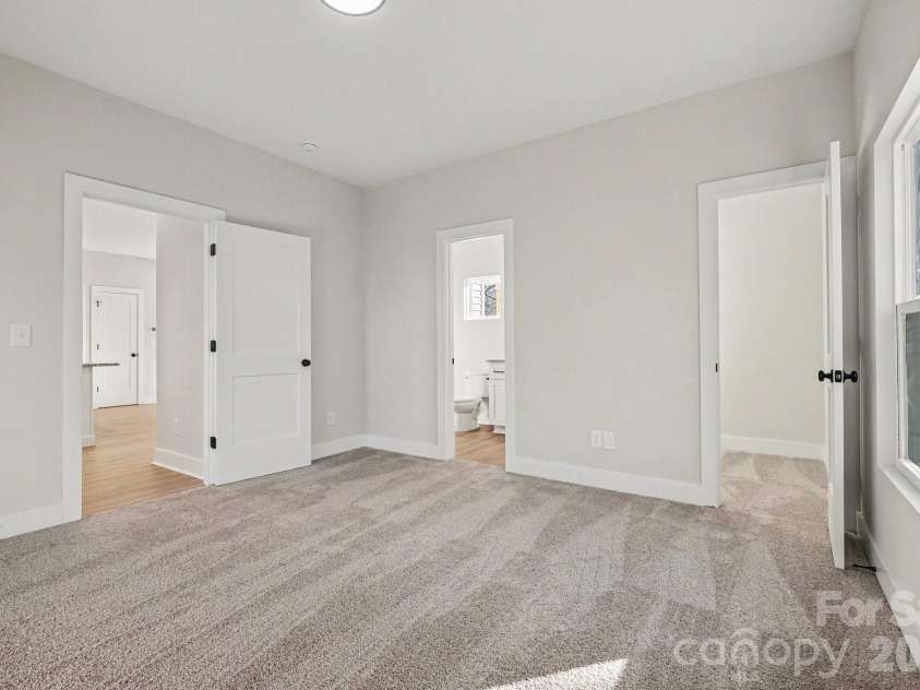 815 Leonard Lane, Salisbury, NC 28144.  MLS# CAR4335962, YatesRealty ID 5719. 