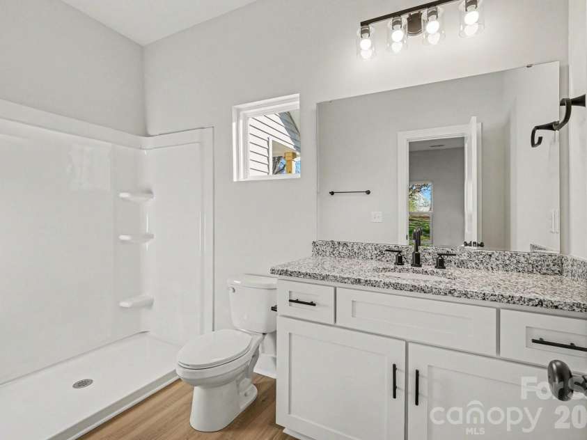 815 Leonard Lane, Salisbury, NC 28144.  MLS# CAR4335962, YatesRealty ID 5719. 