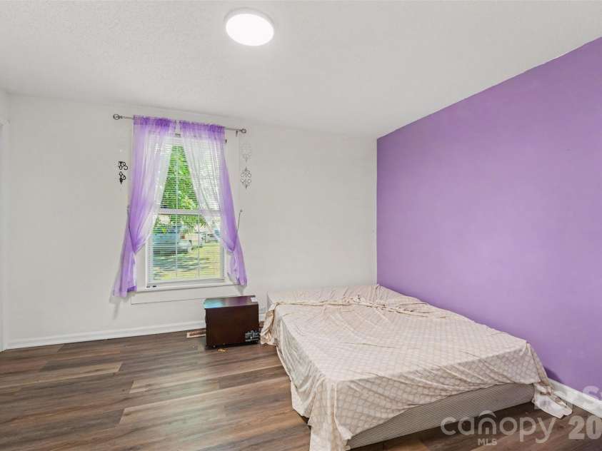 312 Vance Avenue, Salisbury, NC 28144.  MLS# CAR4403955, YatesRealty ID 57191. 