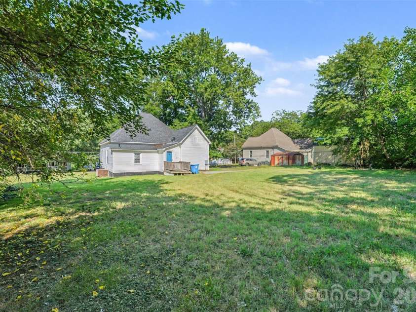 312 Vance Avenue, Salisbury, NC 28144.  MLS# CAR4403955, YatesRealty ID 57191. 
