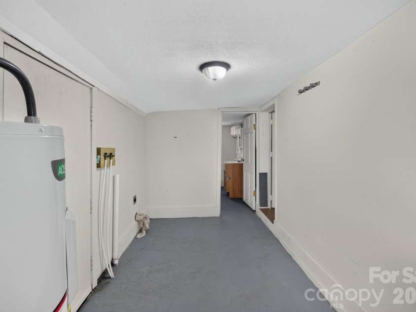 2805 H T Road, Lenoir, NC 28645.  MLS# CAR4432524, YatesRealty ID 57192. 