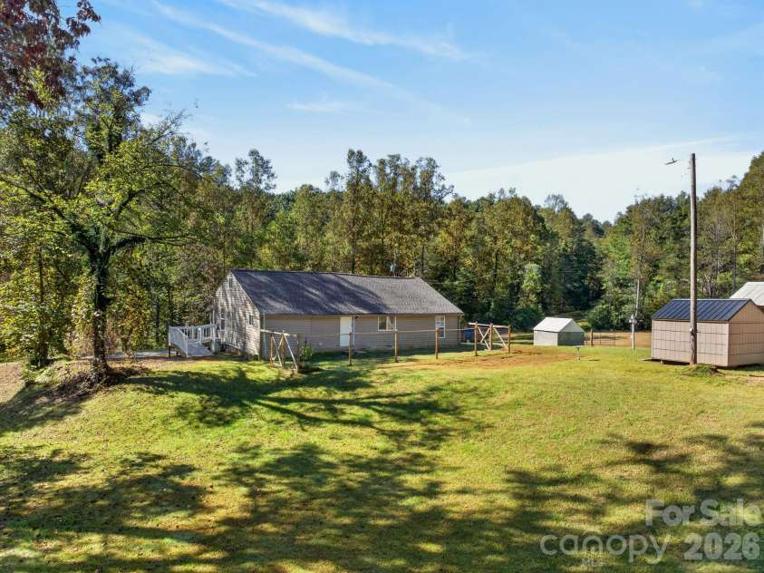2805 H T Road, Lenoir, NC 28645.  MLS# CAR4432524, YatesRealty ID 57192. 