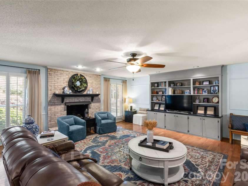 197 Floyd Road, Kershaw, SC 29067.  MLS# CAR4435070, YatesRealty ID 57193. 