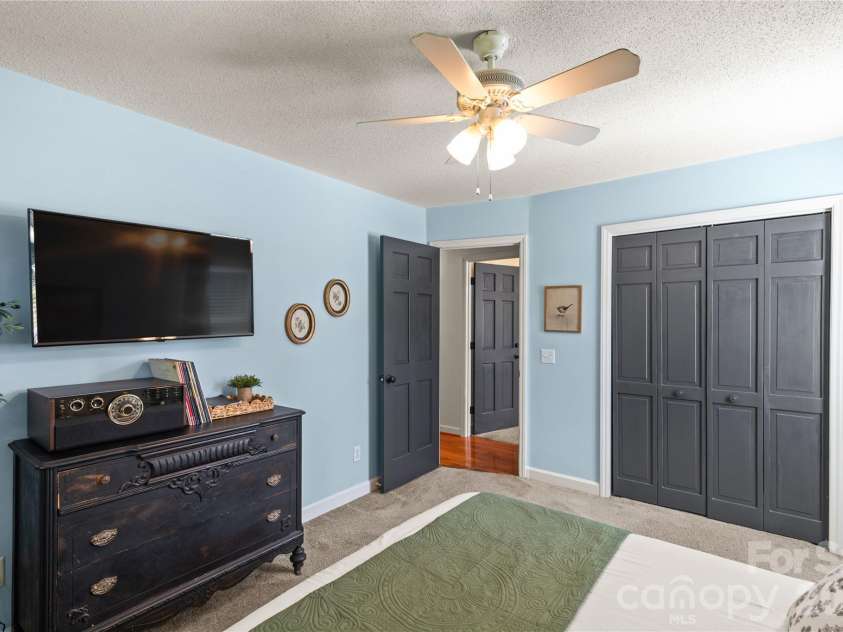 197 Floyd Road, Kershaw, SC 29067.  MLS# CAR4435070, YatesRealty ID 57193. 
