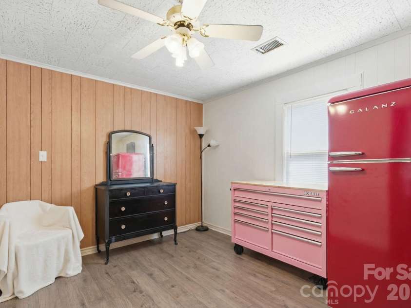 174 Shumate Lane, North Wilkesboro, NC 28659.  MLS# CAR4336858, YatesRealty ID 5720. 