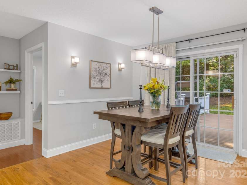 904 Mills Gap Road, Fletcher, NC 28732.  MLS# CAR4237641, YatesRealty ID 5720. 