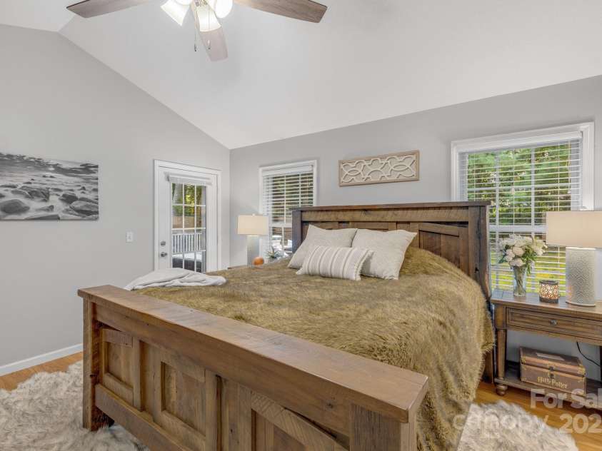 904 Mills Gap Road, Fletcher, NC 28732.  MLS# CAR4237641, YatesRealty ID 5720. 