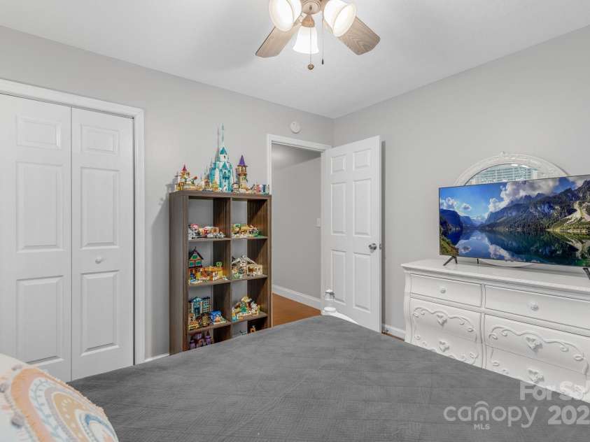 904 Mills Gap Road, Fletcher, NC 28732.  MLS# CAR4237641, YatesRealty ID 5720. 