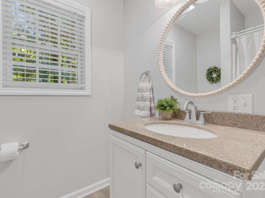 904 Mills Gap Road, Fletcher, NC 28732.  MLS# CAR4237641, YatesRealty ID 5720. 