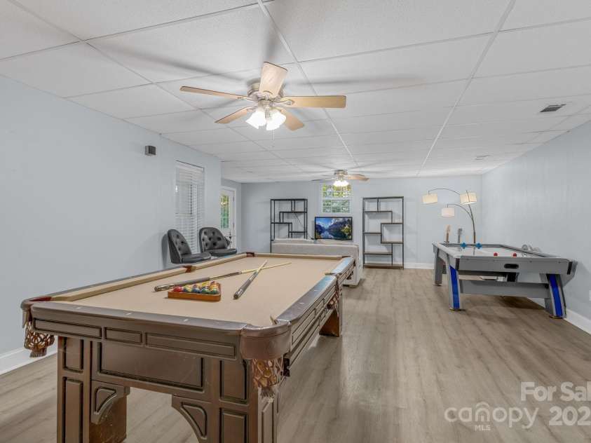 904 Mills Gap Road, Fletcher, NC 28732.  MLS# CAR4237641, YatesRealty ID 5720. 