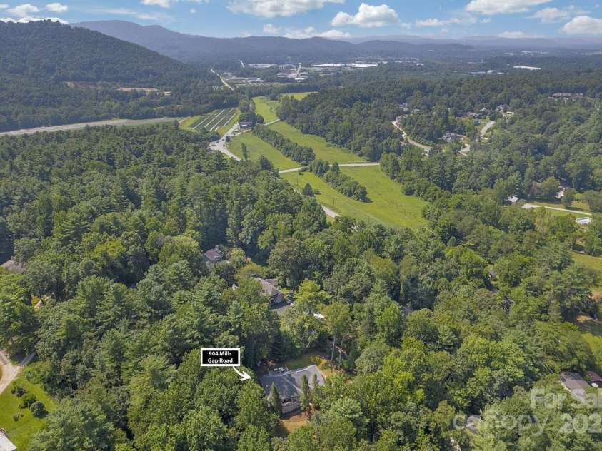 904 Mills Gap Road, Fletcher, NC 28732.  MLS# CAR4237641, YatesRealty ID 5720. 