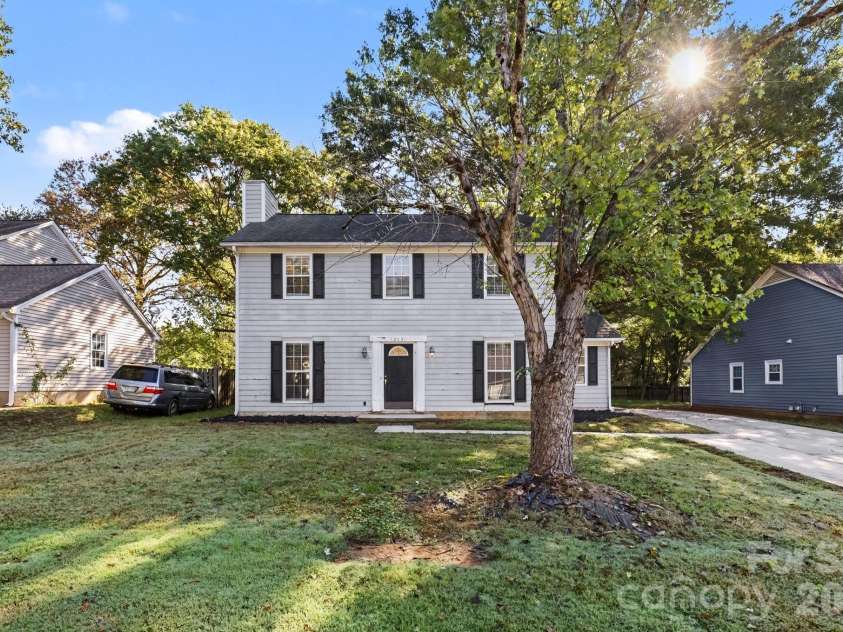 12631 Delman Lane, Pineville, NC 28134.  MLS# CAR4432987, YatesRealty ID 57204. 