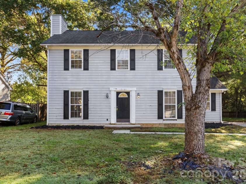 12631 Delman Lane, Pineville, NC 28134.  MLS# CAR4432987, YatesRealty ID 57204. 