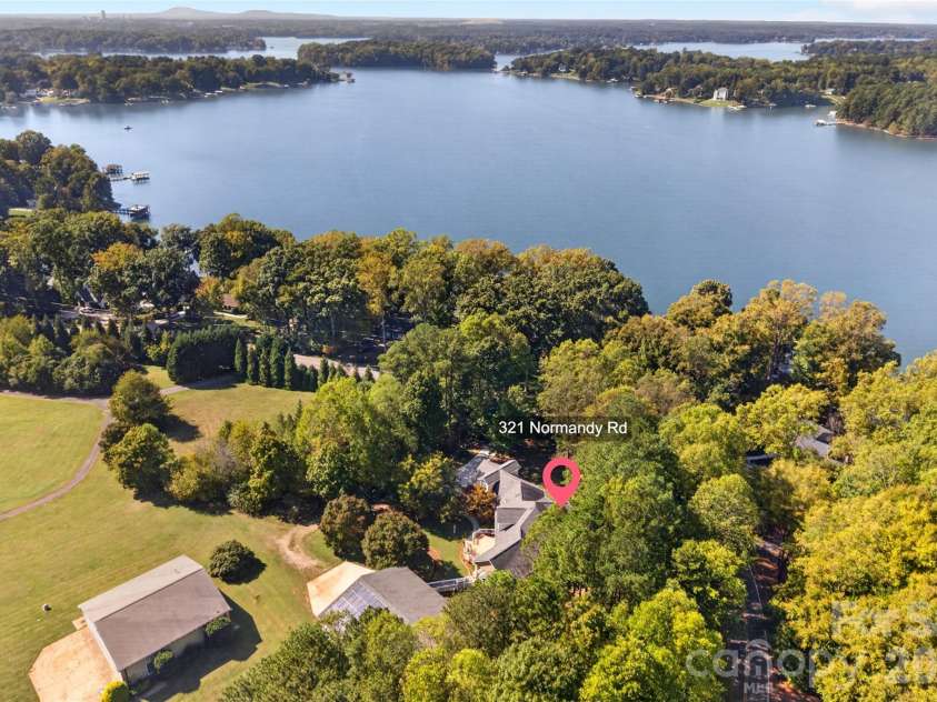 321 Normandy Road, Mooresville, NC 28117.  MLS# CAR4432473, YatesRealty ID 57206. 