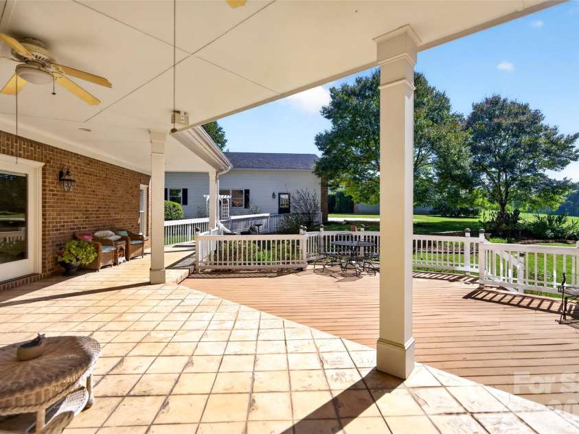 321 Normandy Road, Mooresville, NC 28117.  MLS# CAR4432473, YatesRealty ID 57206. 