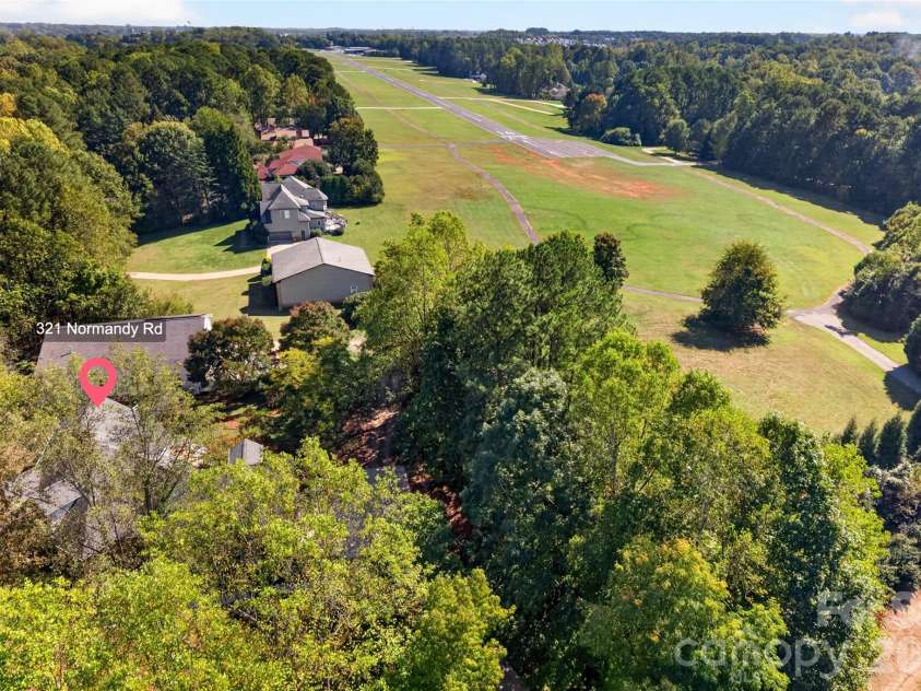 321 Normandy Road, Mooresville, NC 28117.  MLS# CAR4432473, YatesRealty ID 57206. 