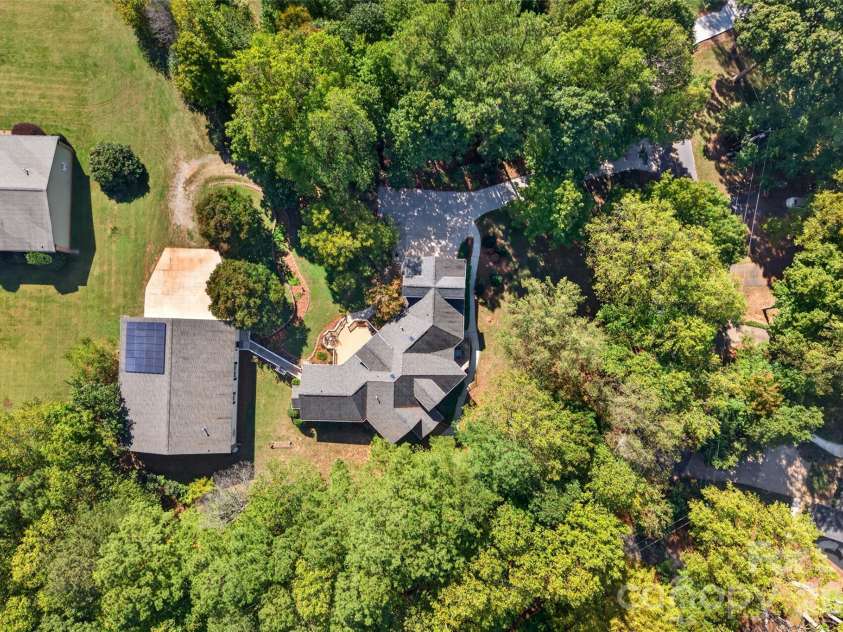 321 Normandy Road, Mooresville, NC 28117.  MLS# CAR4432473, YatesRealty ID 57206. 