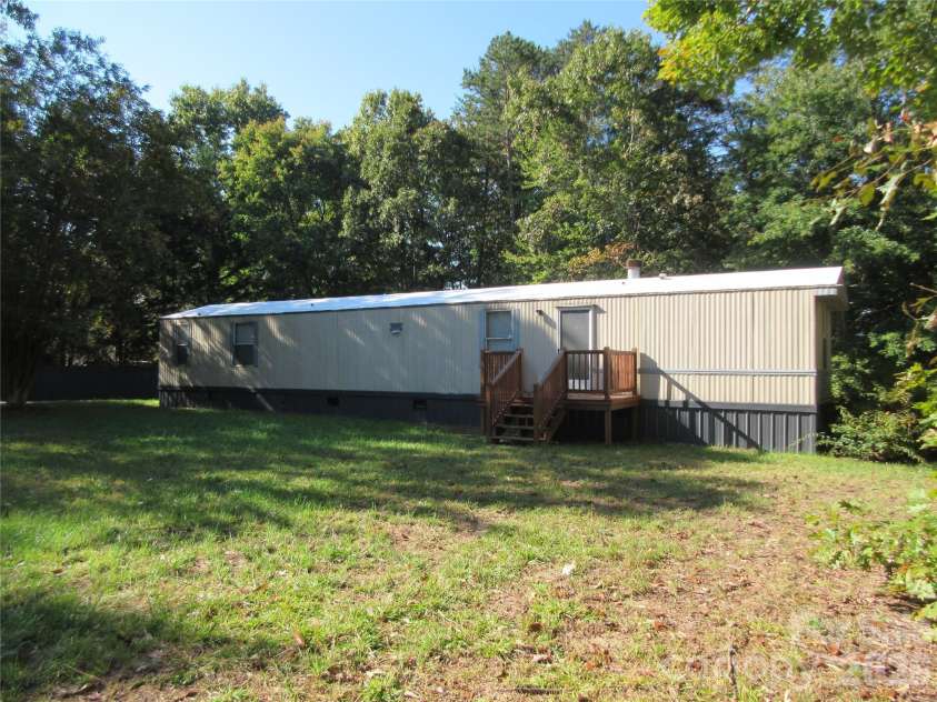 991 Horn Mill Road, Union Mills, NC 28167.  MLS# CAR4435598, YatesRealty ID 57208. 