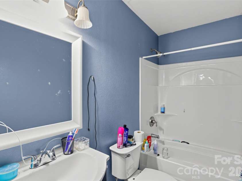 12 Janie Drive, Clyde, NC 28721.  MLS# CAR4435588, YatesRealty ID 57209. 