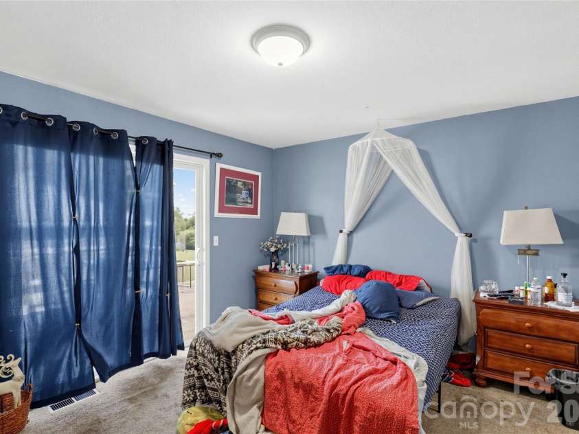 12 Janie Drive, Clyde, NC 28721.  MLS# CAR4435588, YatesRealty ID 57209. 