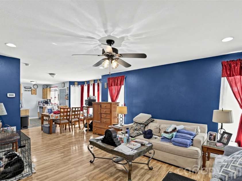 12 Janie Drive, Clyde, NC 28721.  MLS# CAR4435588, YatesRealty ID 57209. 
