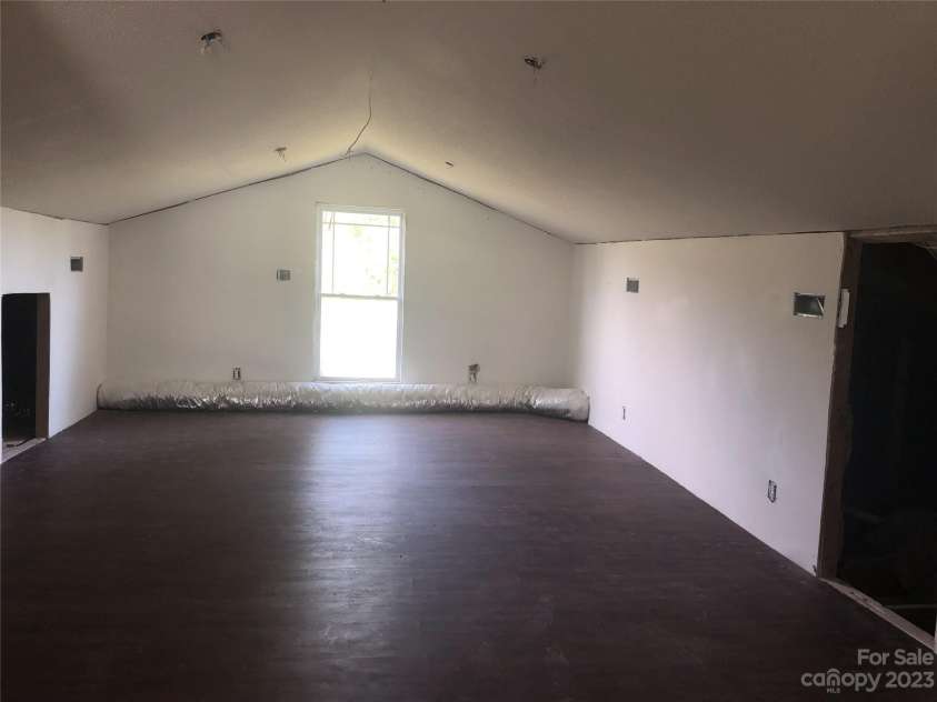 310 East Street, Heath Springs, SC 29058.  MLS# CAR3876425, YatesRealty ID 5721. Upstairs Master or Bonus Room