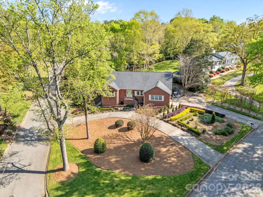 961 Confederate Avenue, Salisbury, NC 28144.  MLS# CAR4338214, YatesRealty ID 5721. 