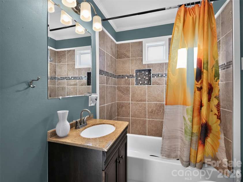 184 Hollis Road, Ellenboro, NC 28040.  MLS# CAR4434678, YatesRealty ID 57213. Hall Bathroom