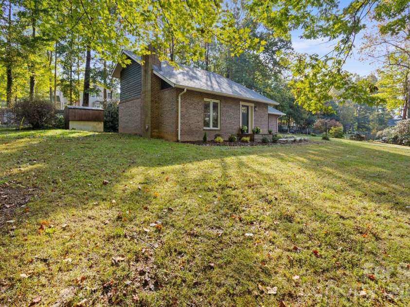 97 Wilkie Way, Fletcher, NC 28732.  MLS# CAR4418973, YatesRealty ID 57215. 
