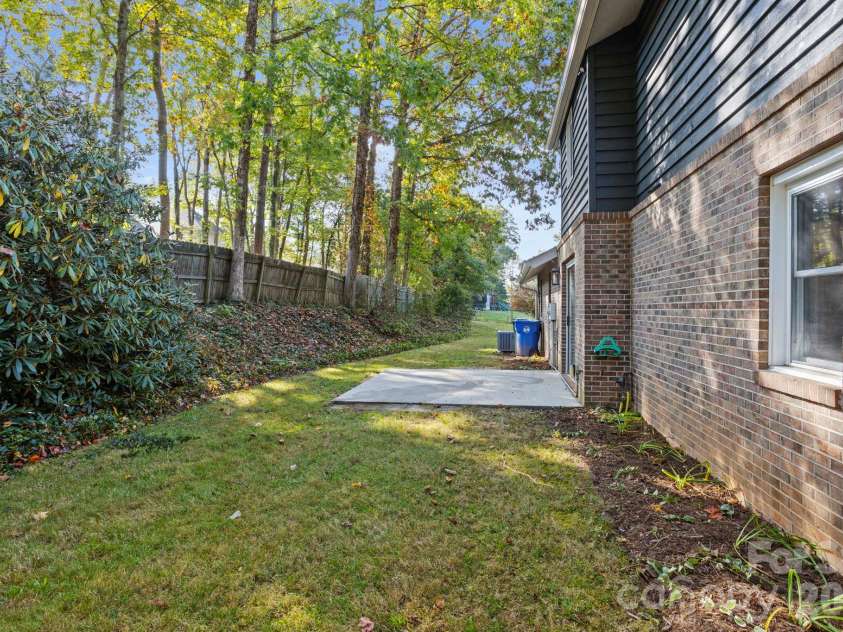 97 Wilkie Way, Fletcher, NC 28732.  MLS# CAR4418973, YatesRealty ID 57215. 