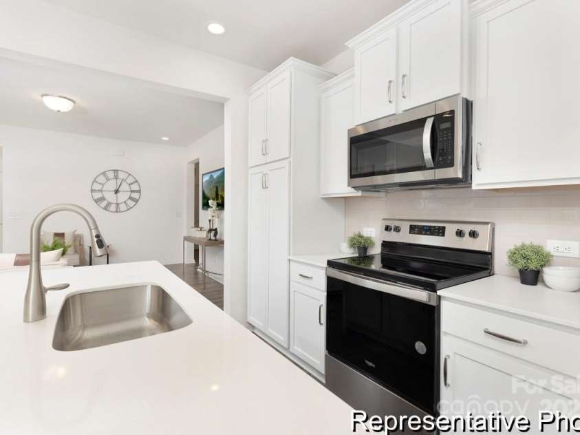 200 J.P. Drive, Albemarle, NC 28001.  MLS# CAR4226399, YatesRealty ID 5722. 