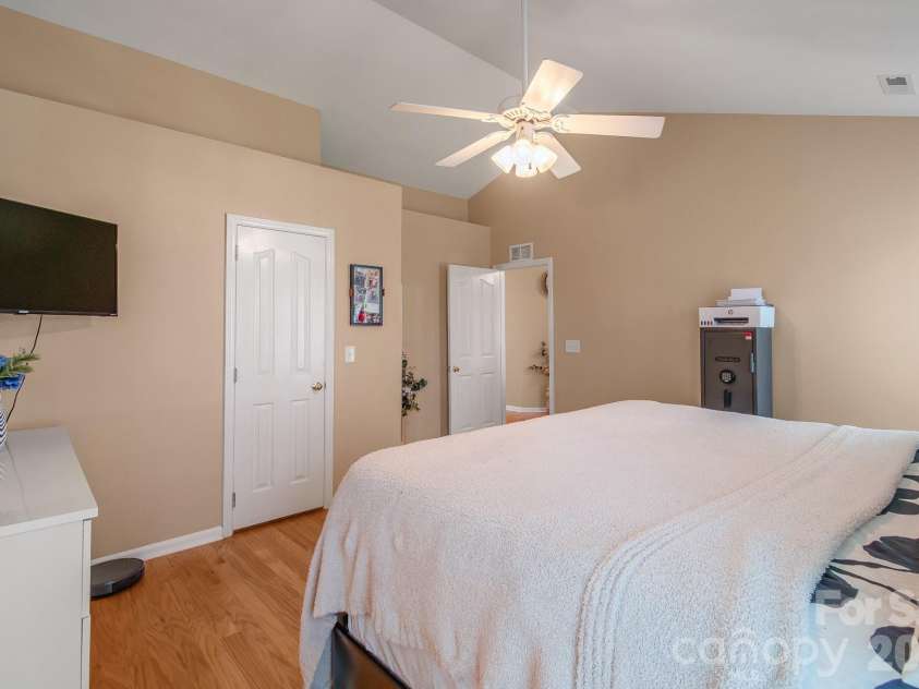 3310 Brooktree Lane, Indian Trail, NC 28079.  MLS# CAR4360227, YatesRealty ID 5722. 