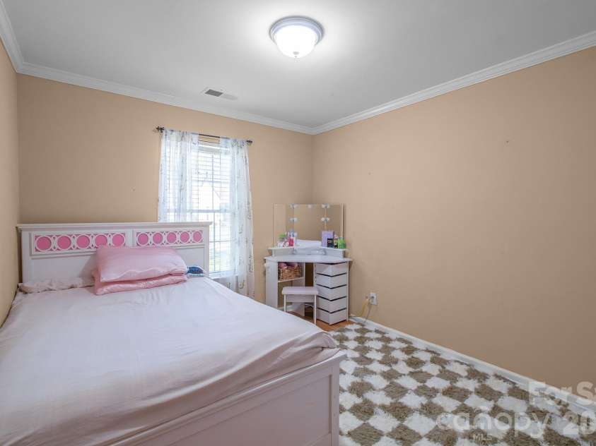 3310 Brooktree Lane, Indian Trail, NC 28079.  MLS# CAR4360227, YatesRealty ID 5722. 