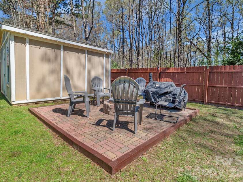 3310 Brooktree Lane, Indian Trail, NC 28079.  MLS# CAR4360227, YatesRealty ID 5722. 