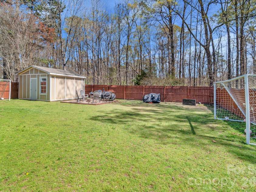 3310 Brooktree Lane, Indian Trail, NC 28079.  MLS# CAR4360227, YatesRealty ID 5722. 