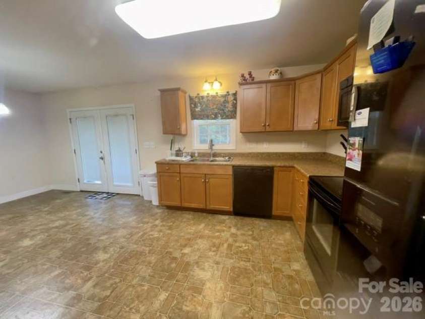 176 Carolina Paradise Road, Rutherfordton, NC 28139.  MLS# CAR4435501, YatesRealty ID 57225. 